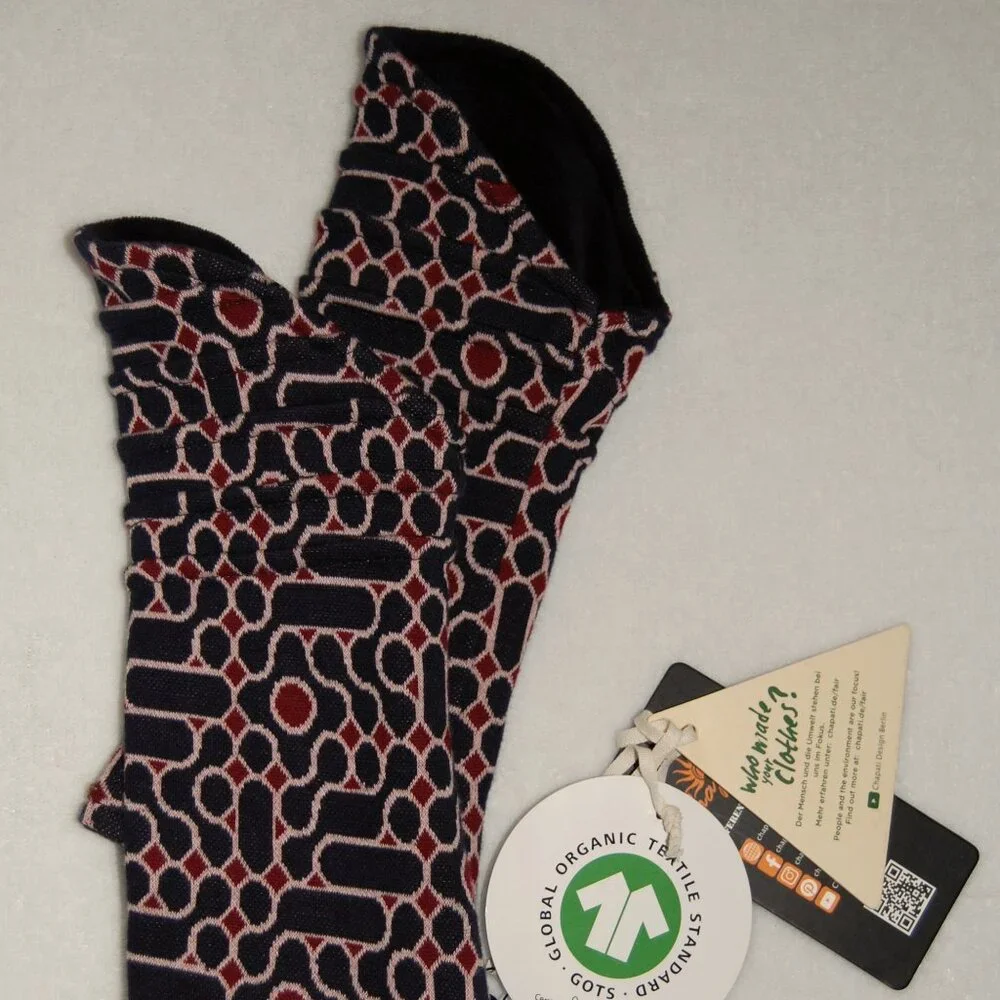 Chapati Berlin, Organic Cotton Velvet Fingerless Gloves, Reversible, Women OS